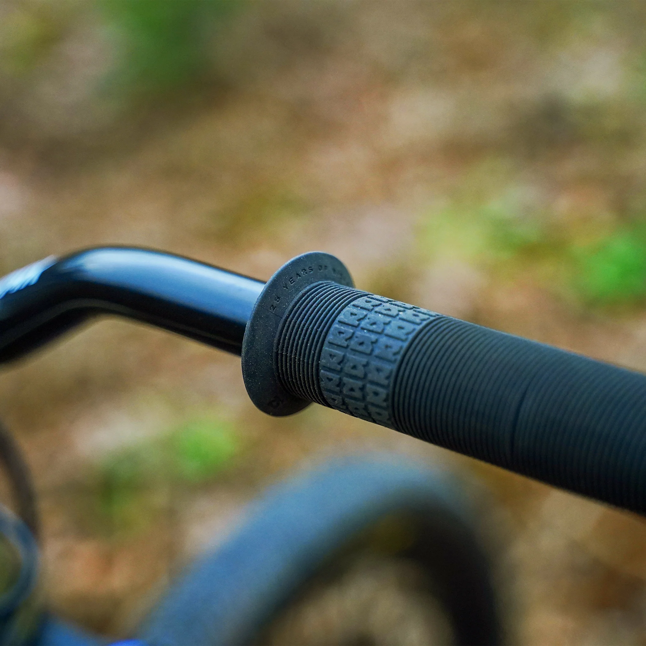 DMR 25 Grips - Image 6