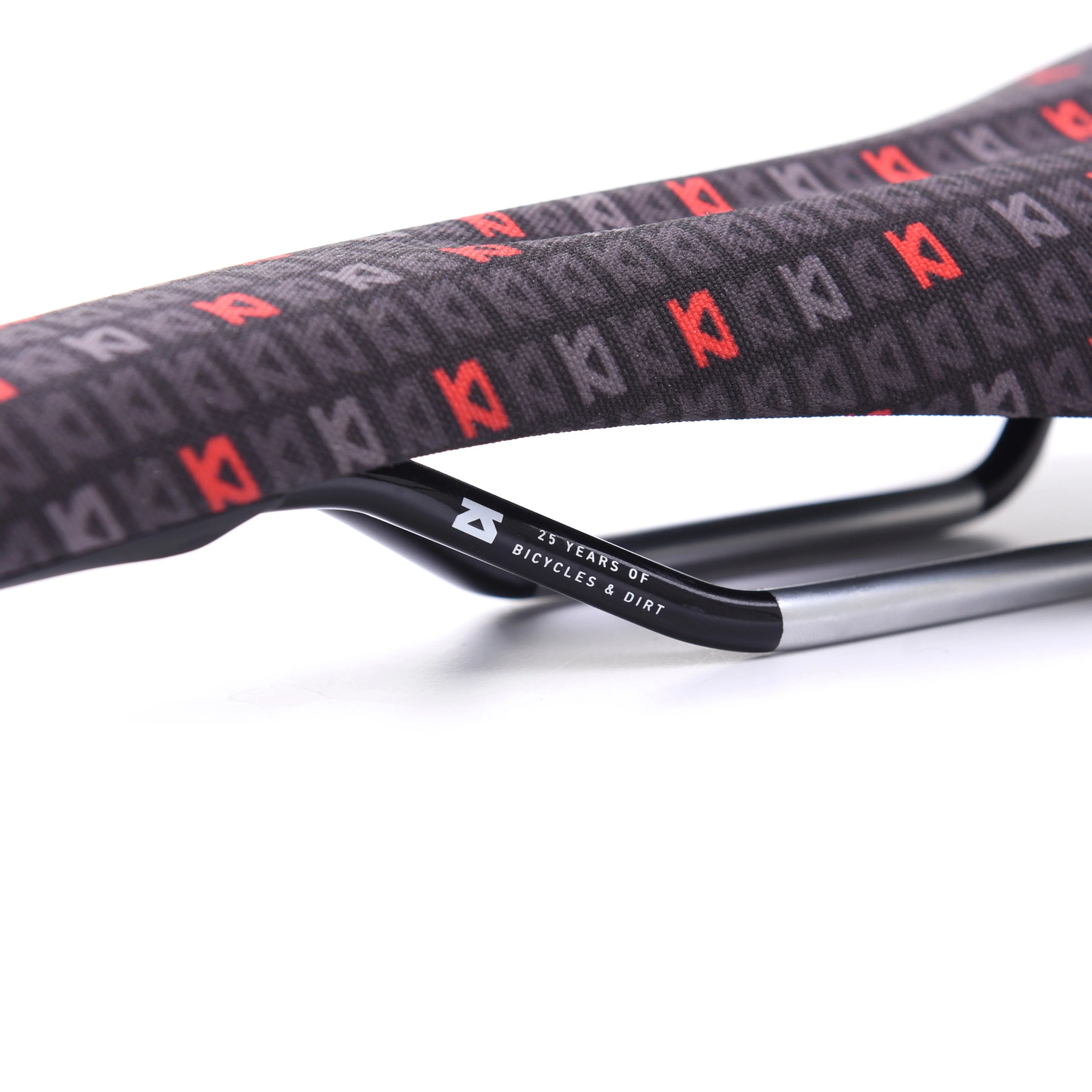 DMR 25 Saddle - Image 11