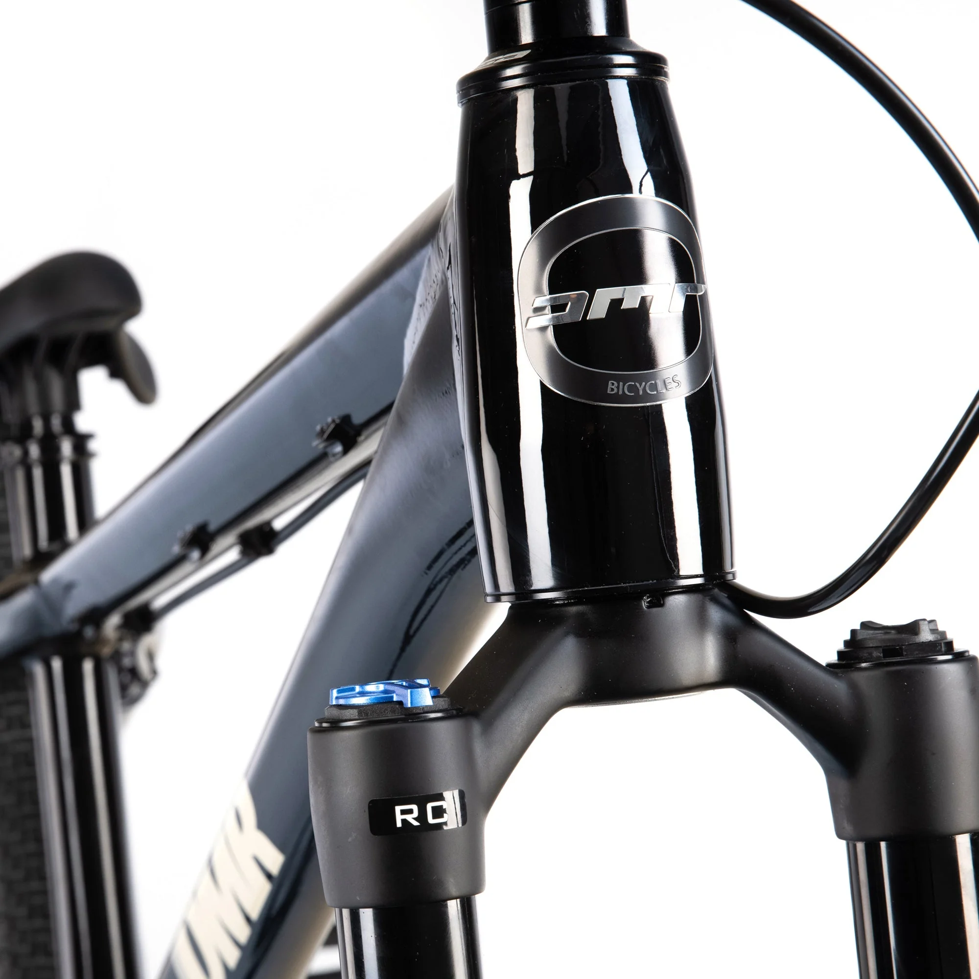 DMR Black Head Badge - Image 4