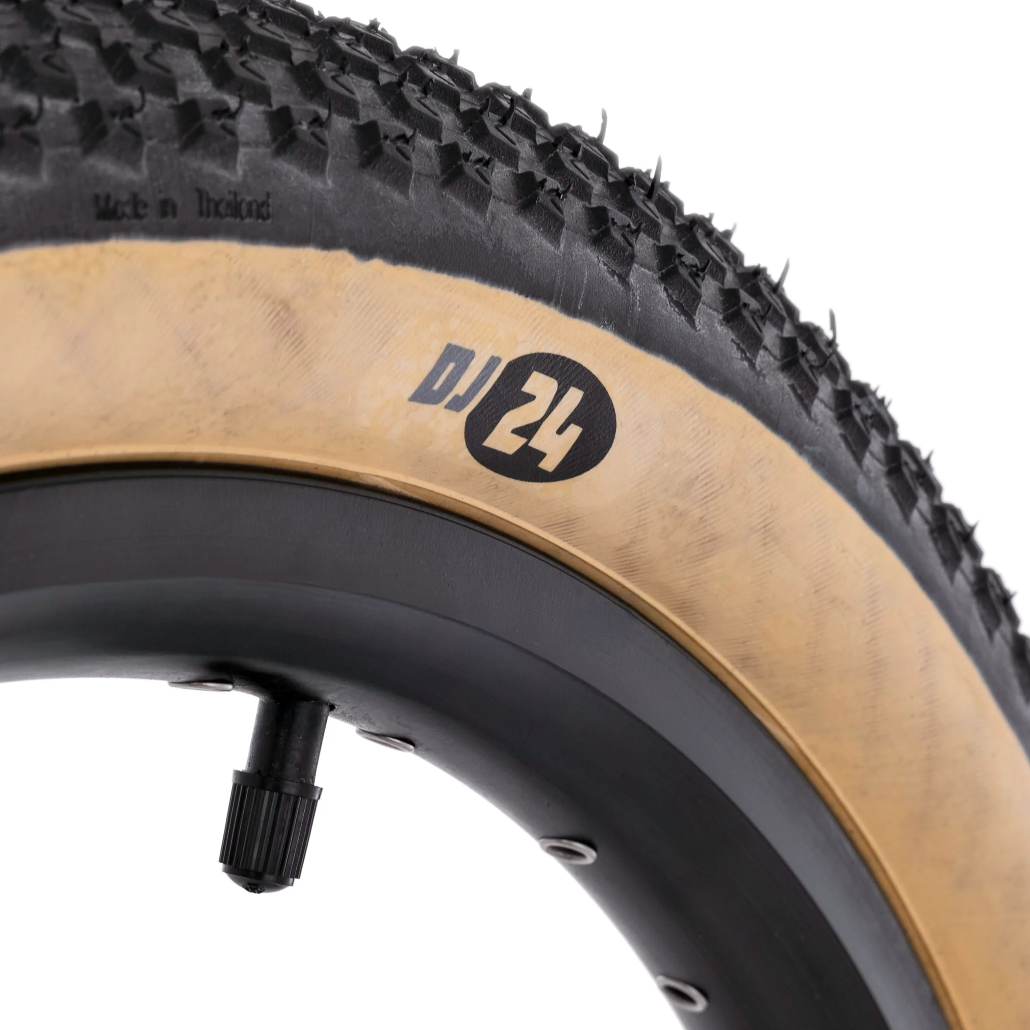 DMR DJ24" Tyre - Image 14