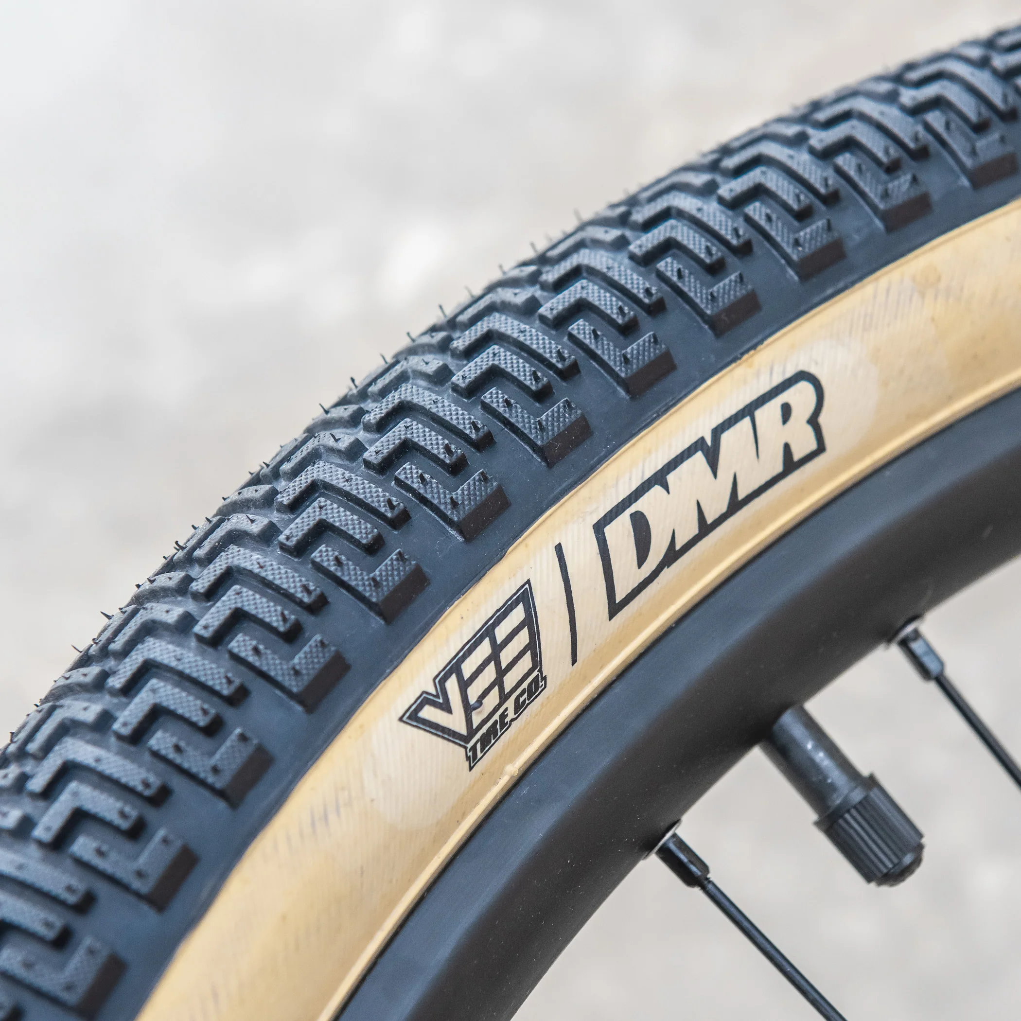 DMR Moto DJ 26" Tyre - Image 24