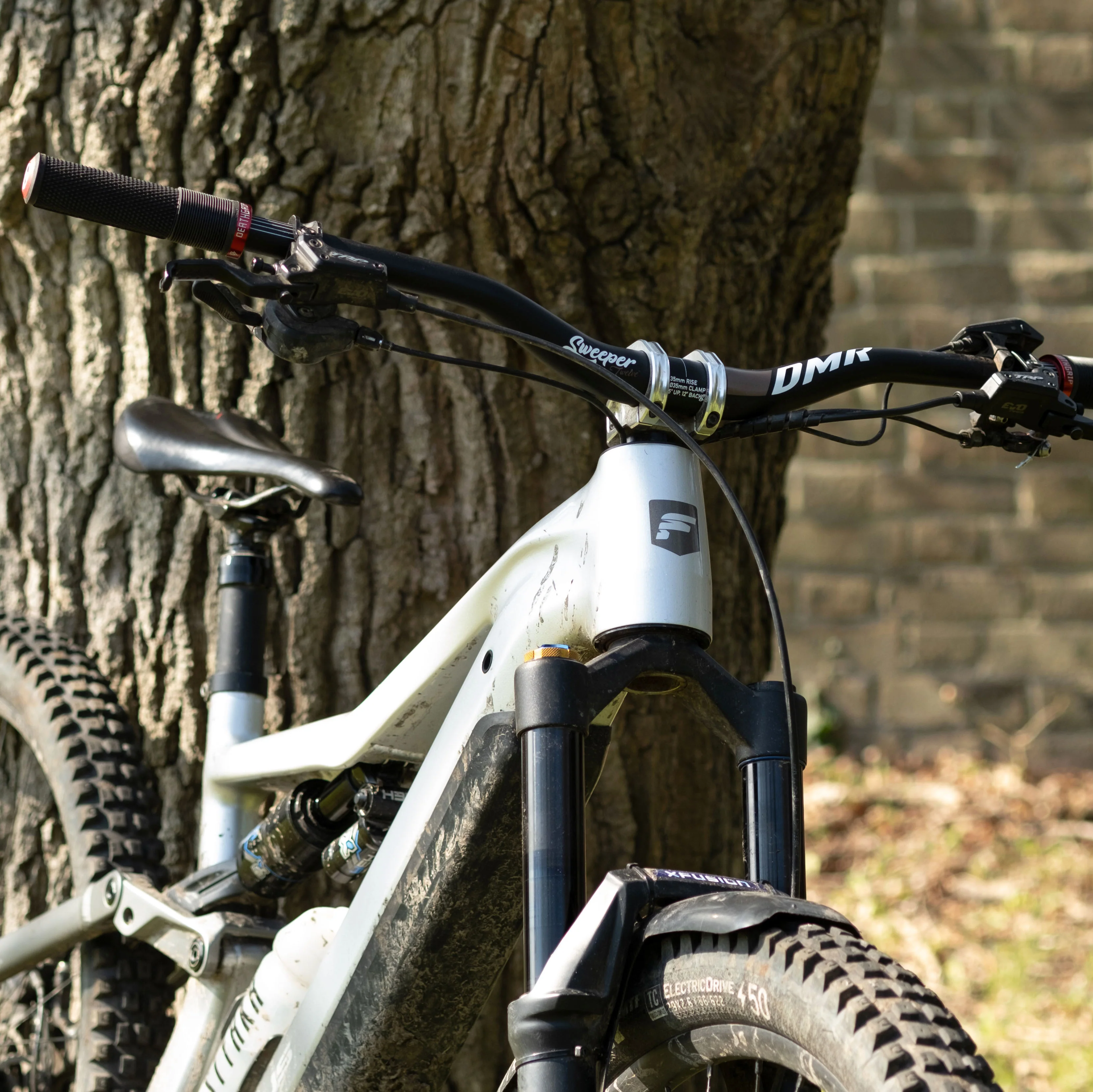 DMR Sweeper Handlebar - Image 19