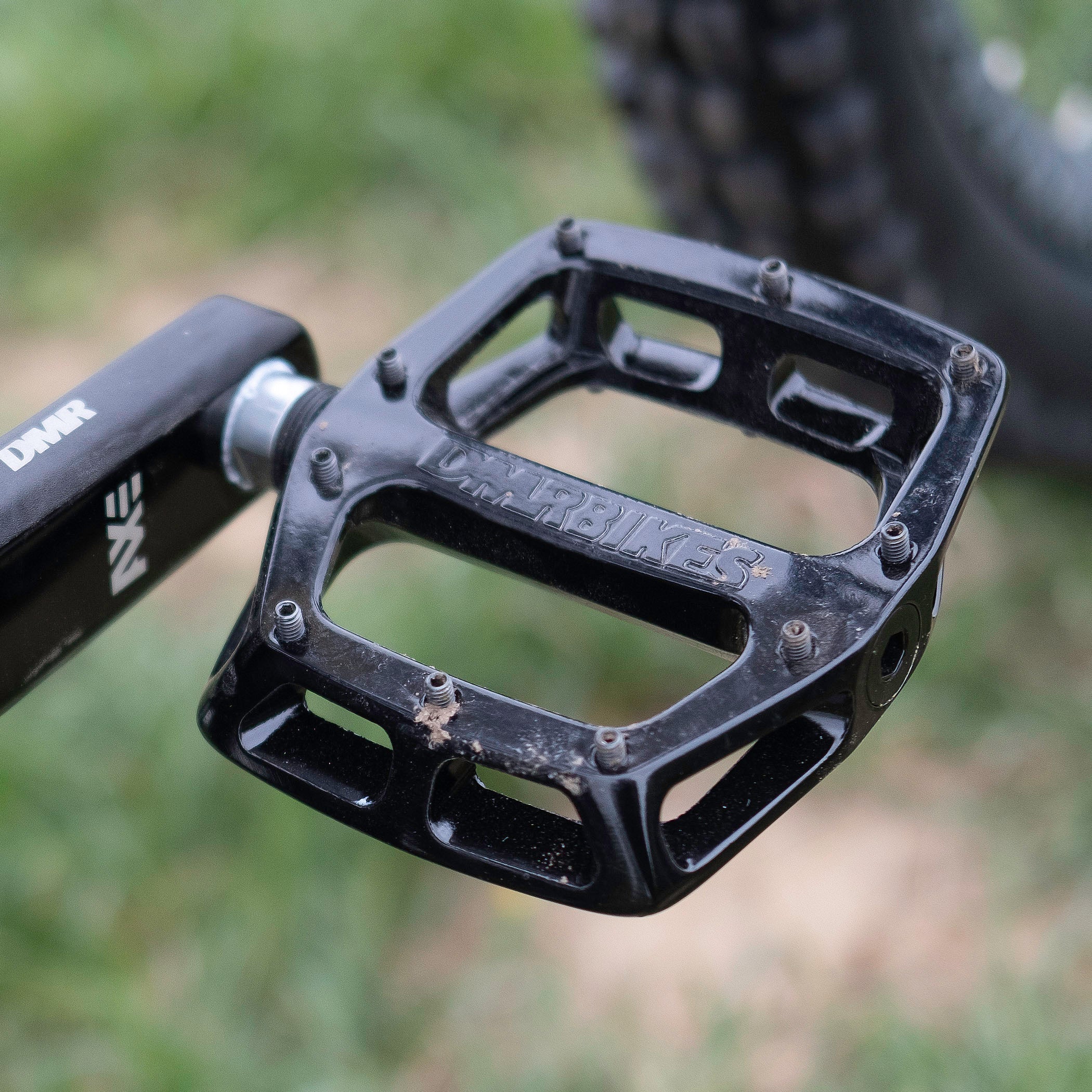 DMR V12 Pedal - Image 24